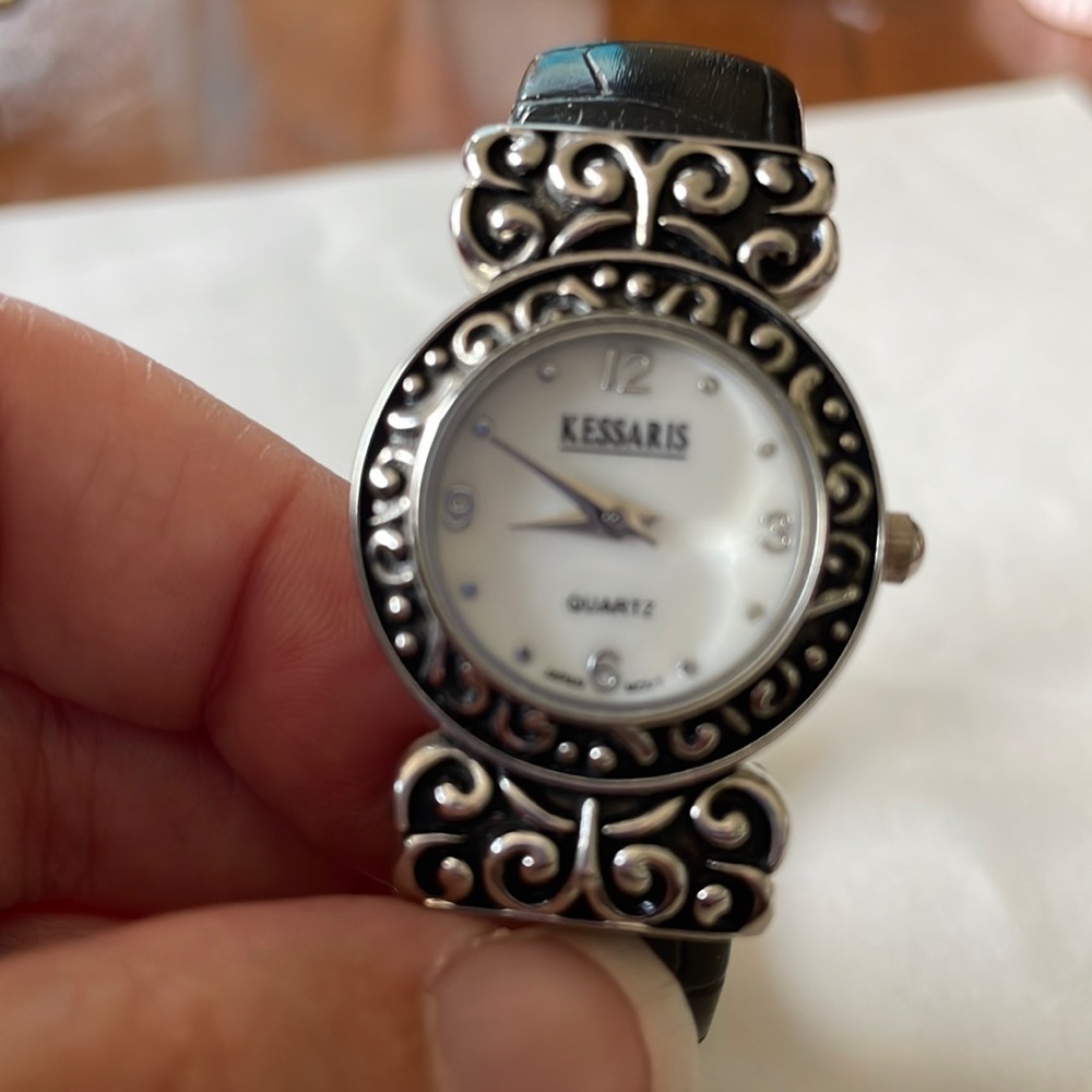 Ladies Kessaris Watch